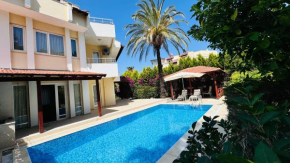Cozy 4BR villa with Pool in KadriyeBelek